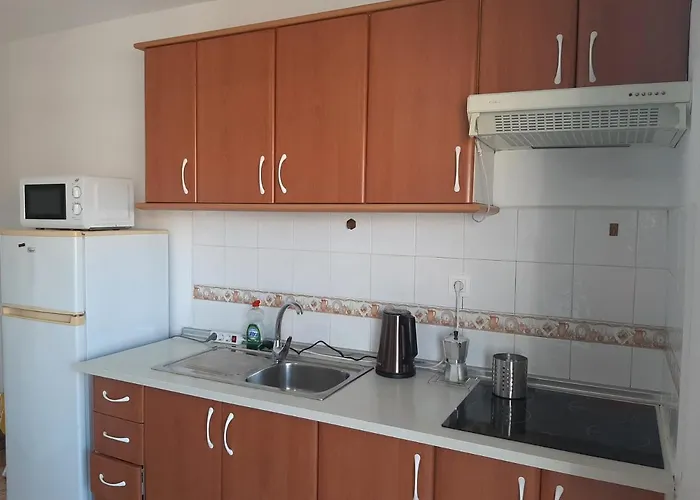 Apartmán Perfectly Located With Pool Playa de las Americas (Tenerife)